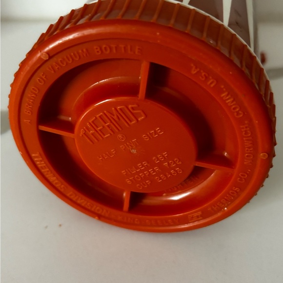 Retro Vintage Thermos King Seeley Plastic Orange Diamond - Half Pint 28A53 - Picture 5 of 10